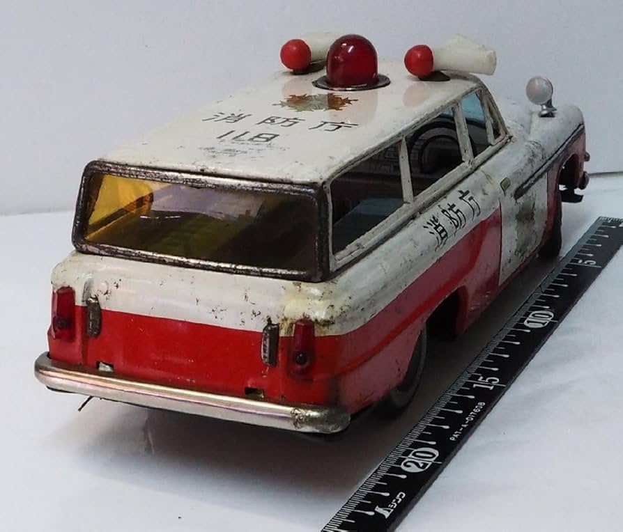 萬代屋 リンカーン コンチネンタル赤十字 救急車 tinブリキtoy car箱無 萬代屋 リンカーン コンチネンタル赤十字 救急車 tinブリキtoy